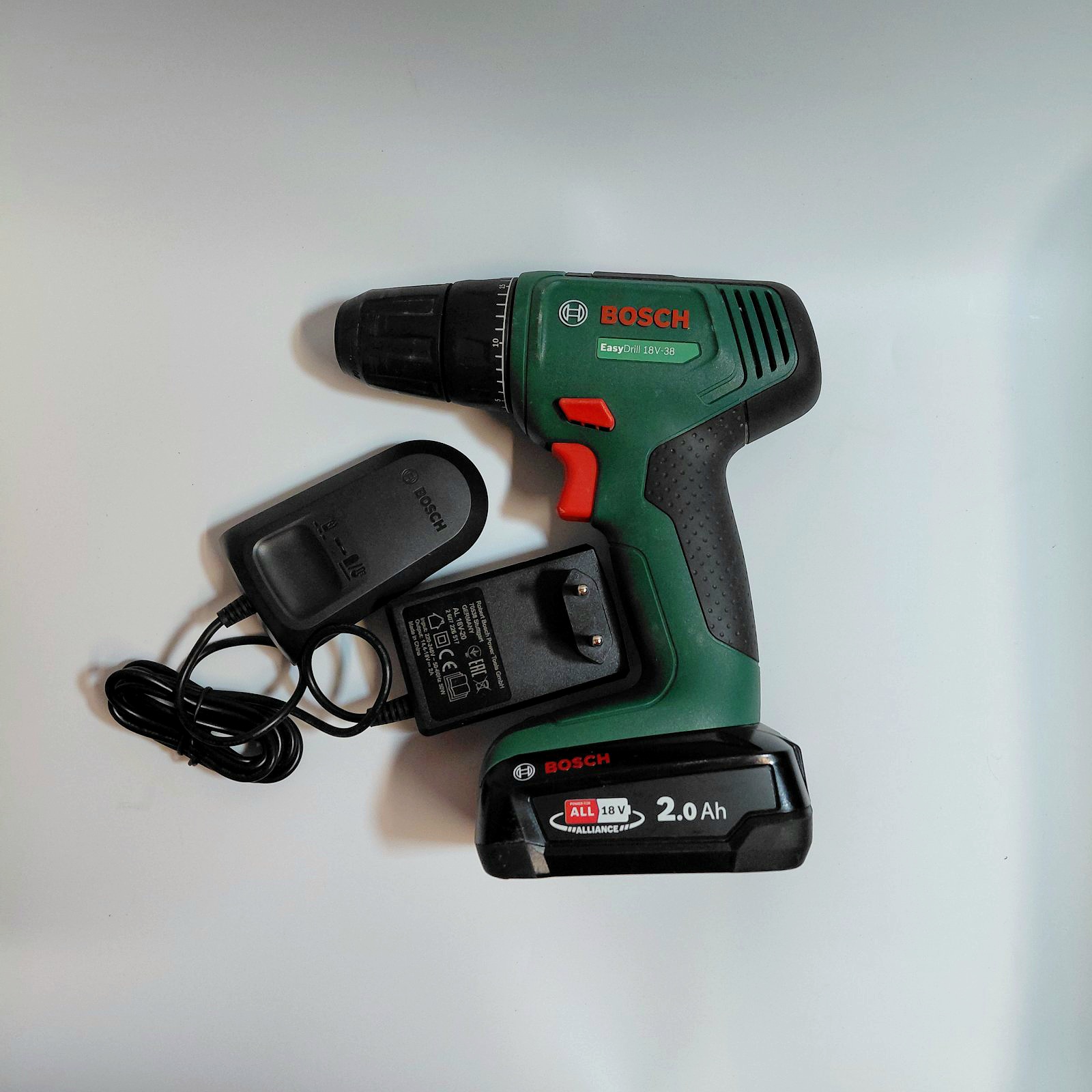 Акумулаторен винтоверт Bosch EasyDrill 18V-38 - Image 2
