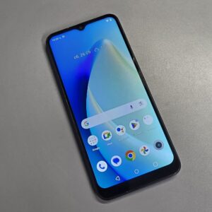 Смартфон Realme C33 с 4 GB RAM и 64 GB вътрешна памет