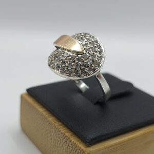 сребърен пръстен 925 с фианити 3,87 гр. размер 55