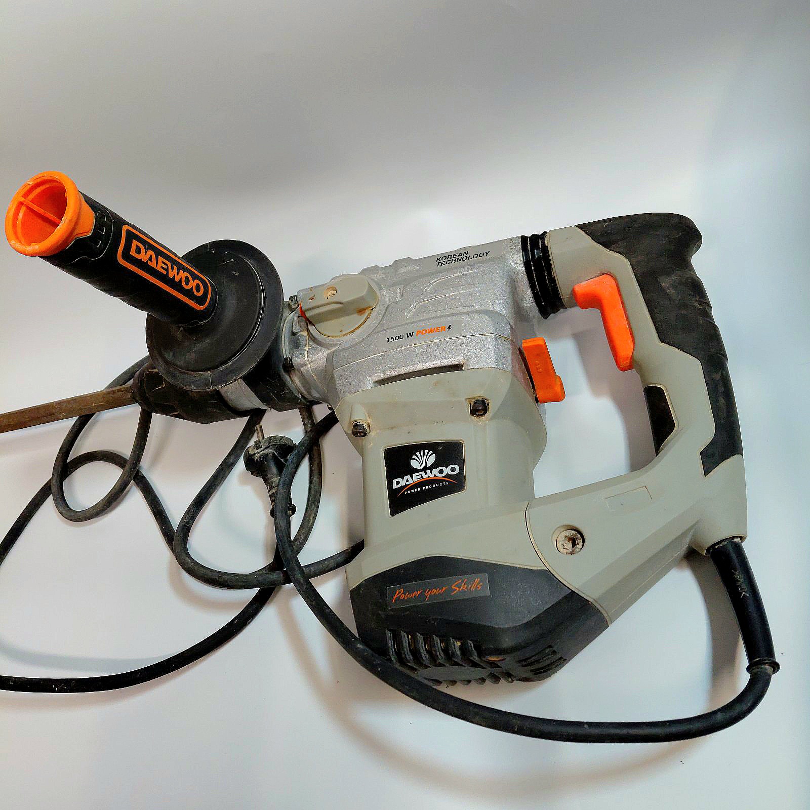 Перфоратор DAEWOO DARH32B – 1500 W, 6 J - Image 2