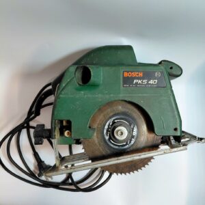 Ръчен циркуляр Bosch PKS 40 с мощност 550 W